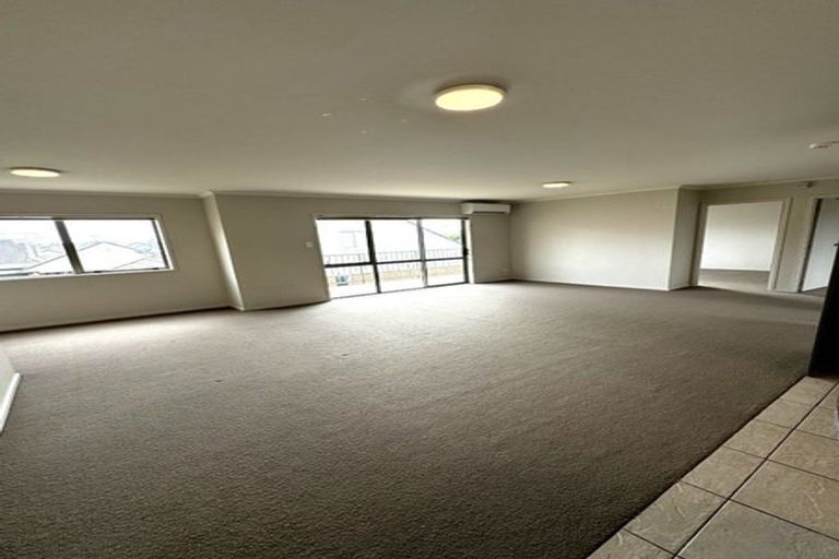 Photo of property in St Claire Village, 182/172 Mcleod Road, Te Atatu South, Auckland, 0610