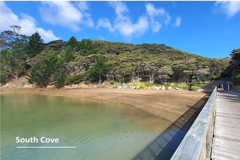 Photo of property in 19 Woods Ridge Road, Kawau Island, 0920