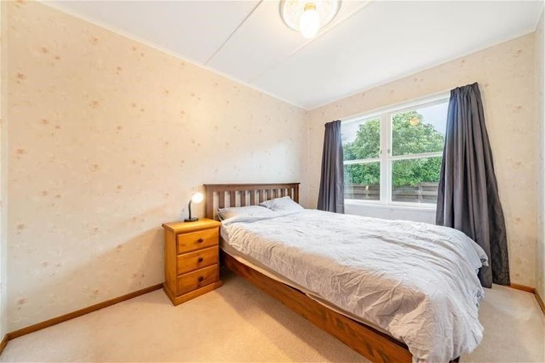 Photo of property in 30 Karamu Crescent, Wainuiomata, Lower Hutt, 5014