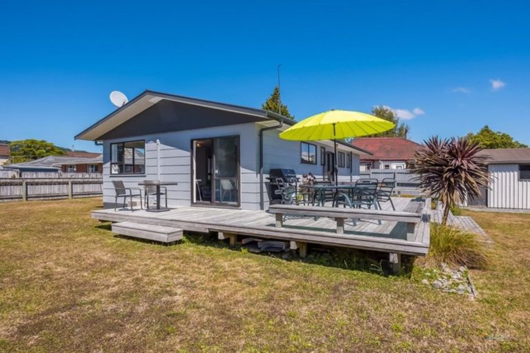 Photo of property in 21 William Booth Grove, Trentham, Upper Hutt, 5018