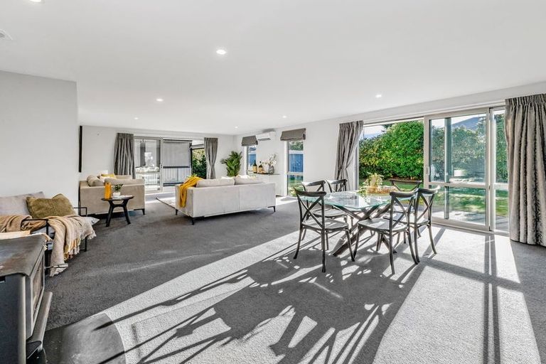 Photo of property in 5 Marble Court, Rolleston, 7614