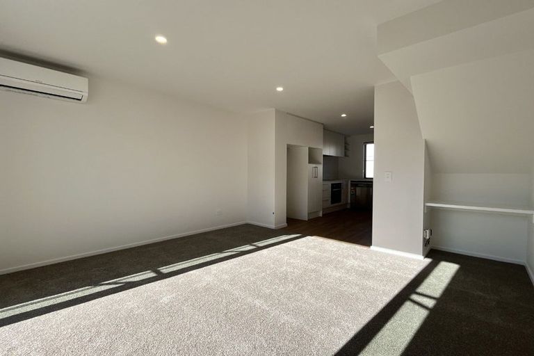 Photo of property in 6/35 Eversleigh Street, St Albans, Christchurch, 8014