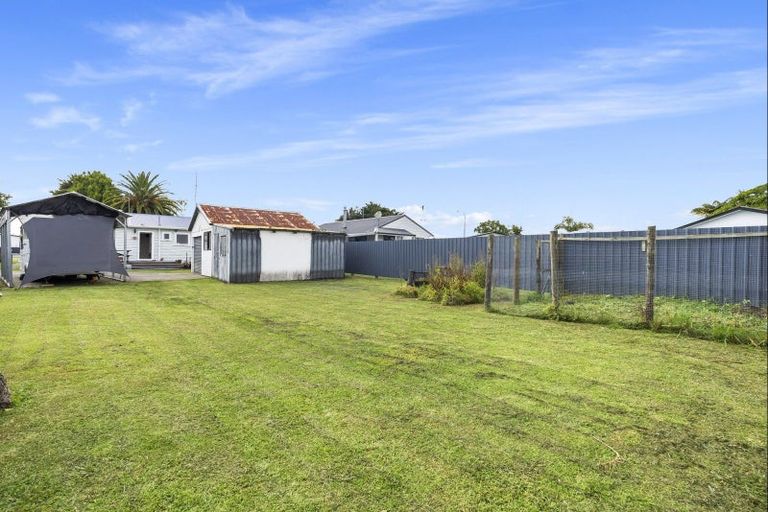 Photo of property in 76 College Road, Edgecumbe, 3120