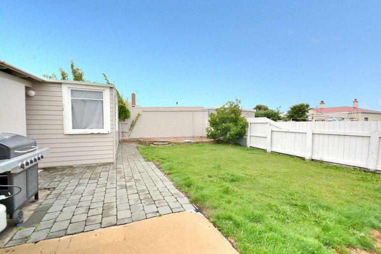 Photo of property in 39 Young Street, Saint Kilda, Dunedin, 9012