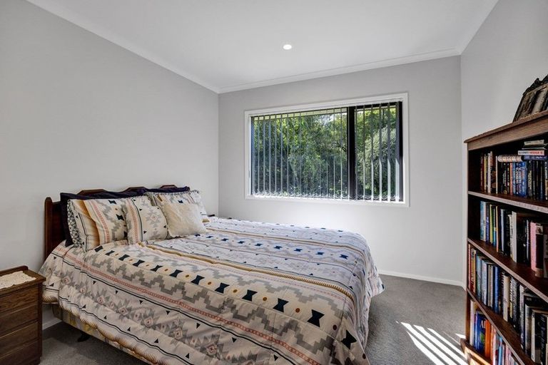 Photo of property in 50 Oberon Street, Stratford, 4332