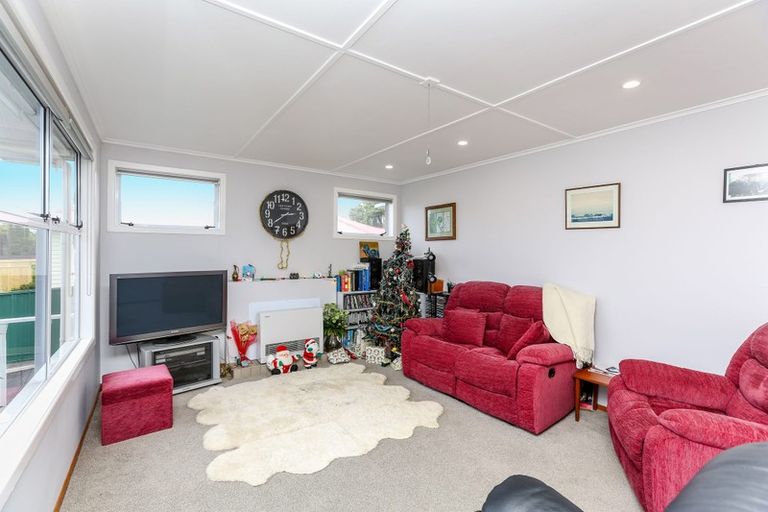 Photo of property in 9 Belair Avenue, Blagdon, New Plymouth, 4310