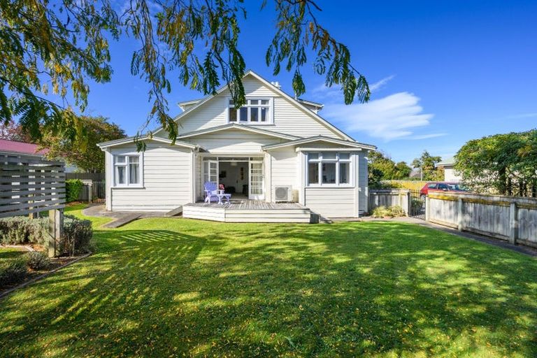 Photo of property in 4/7-9 Terrace Street, Roslyn, Palmerston North, 4414