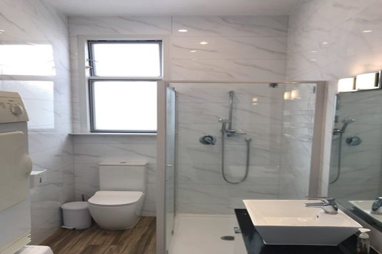 Photo of property in 7 Fallowfield Avenue, Mount Victoria, Wellington, 6011