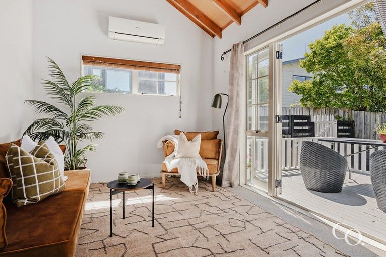 Photo of property in 13b Percy Road, Papamoa Beach, Papamoa, 3118