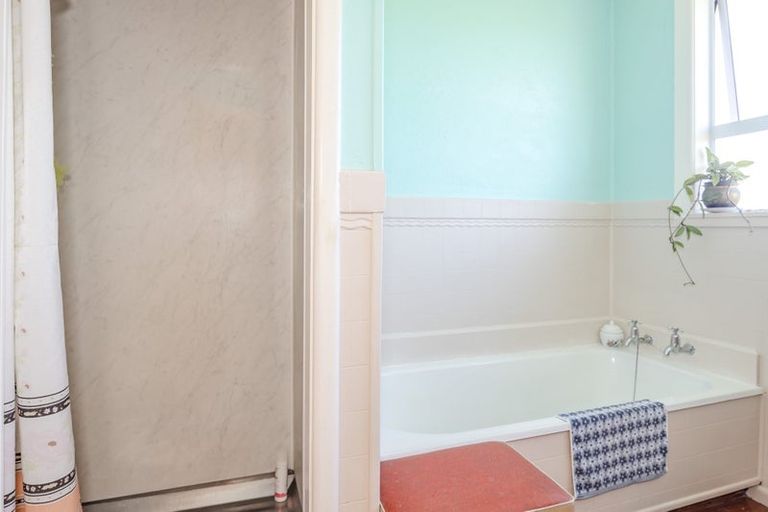 Photo of property in 33 Selwyn Street, South Hill, Oamaru, 9400