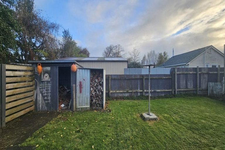 Photo of property in 6 Vera Street, Marton, 4710