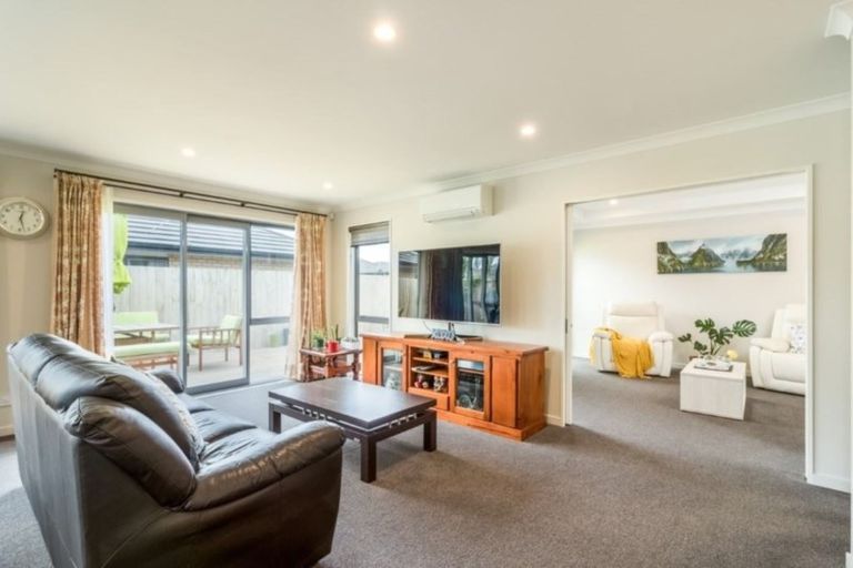 Photo of property in 67 Bradwell Crescent, Halswell, Christchurch, 8025