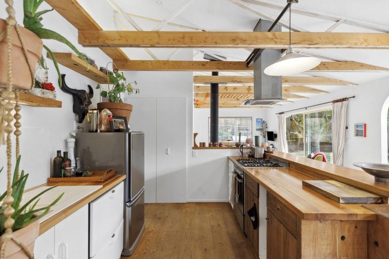 Photo of property in 10a Larch Place, Wanaka, 9305