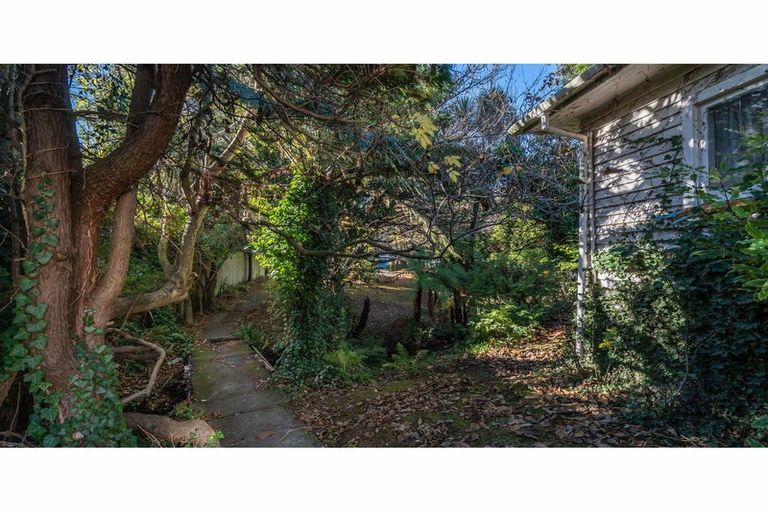Photo of property in 129 Deans Avenue, Riccarton, Christchurch, 8011