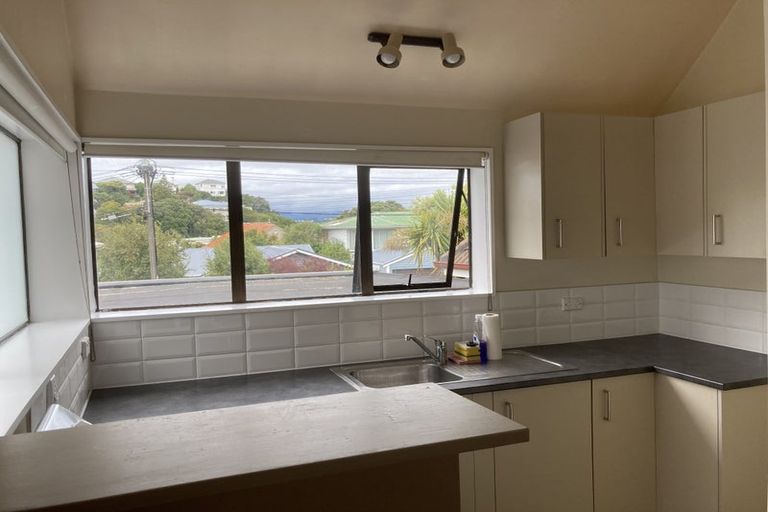 Photo of property in 2/166 Moxham Avenue, Hataitai, Wellington, 6021