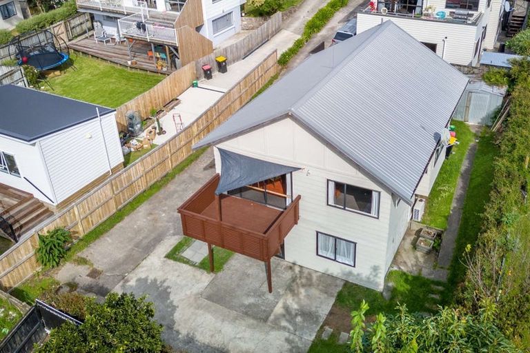 Photo of property in 8b Oriana Crescent, Bellevue, Tauranga, 3110