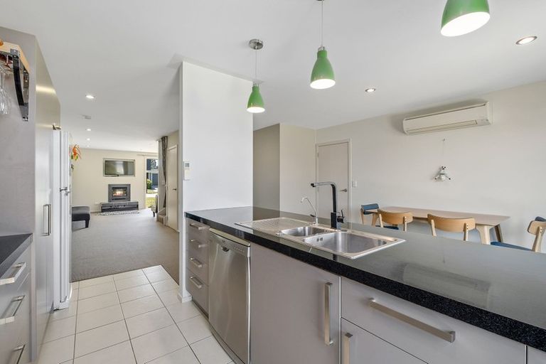 Photo of property in 10 Onslow Road, Lake Hayes, Queenstown, 9304