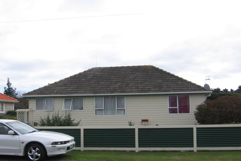 Photo of property in 13 Herrington Street, Foxton, 4814