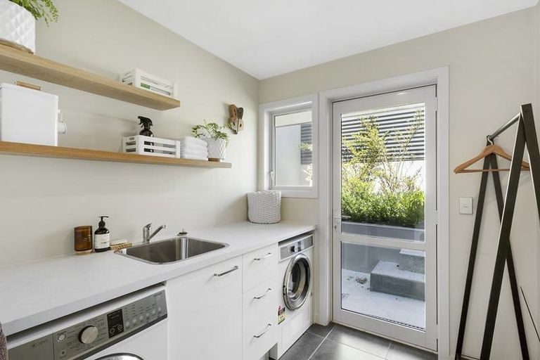 Photo of property in 3 Fairmile Drive, Kinmont Park, Mosgiel, 9024