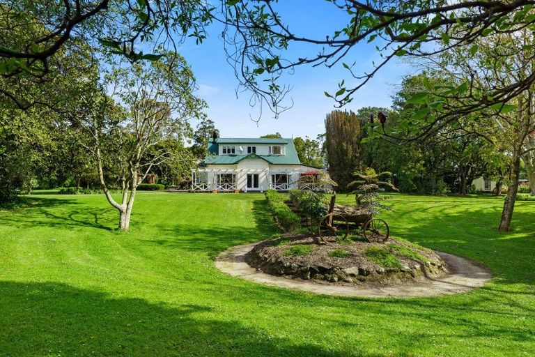Photo of property in 58 Te Roto Road, Otaki, 5512