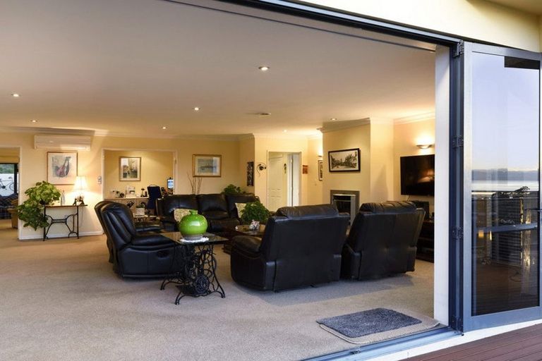 Photo of property in 18 Springlea Heights, Atawhai, Nelson, 7010