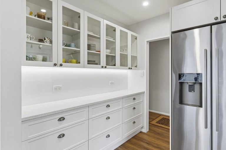 Photo of property in 29 Kawiu Road, Levin, 5510