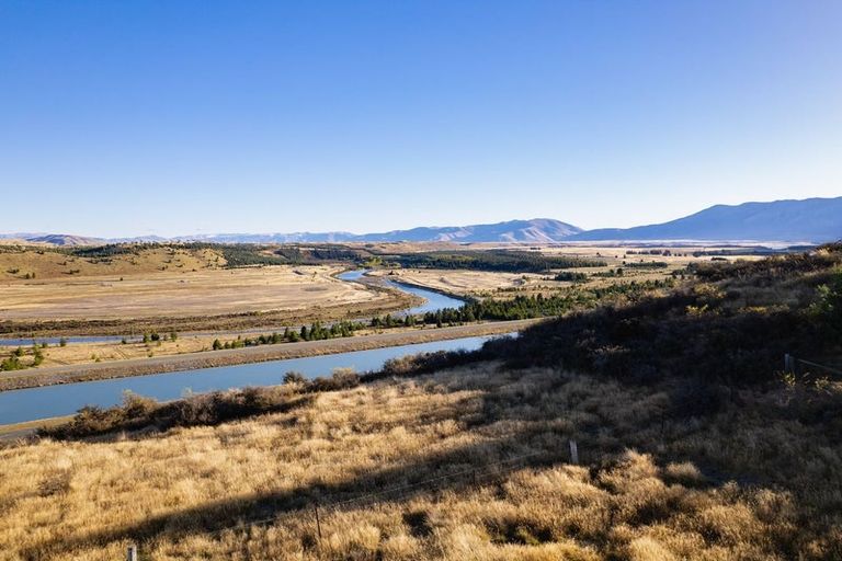 Photo of property in 415 Manuka Terrace, Ben Ohau, Twizel, 7999