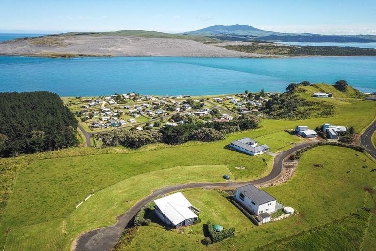 Photo of property in 167 Okapu Place, Kawhia, 3889