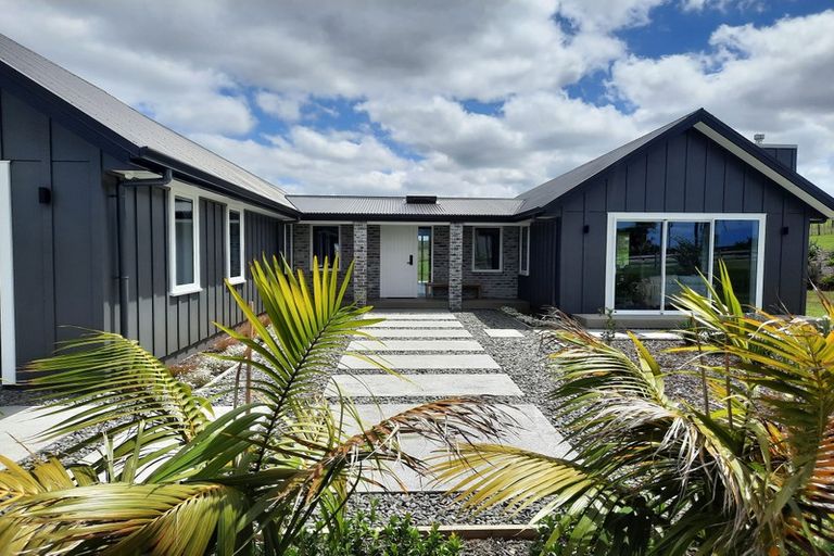 Photo of property in 1 Blue Penguin Drive, Kerikeri, 0294