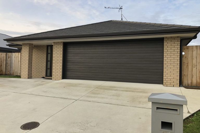 Photo of property in 26 Raki Street, Pukekohe, 2120