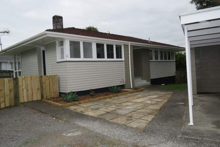 Photo of property in 15 Huia Street, Waiuku, 2123