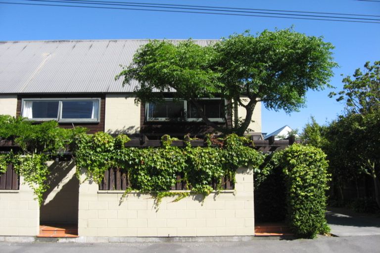 Photo of property in 2/18 Cox Street, Merivale, Christchurch, 8014