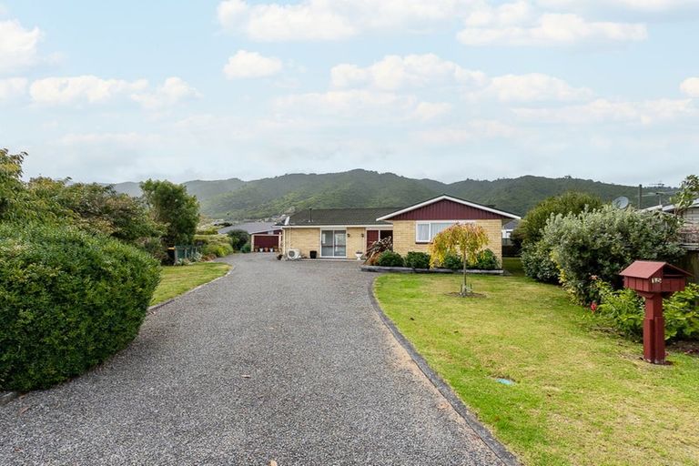 Photo of property in 15 Belvedere Avenue, Waikanae, 5036