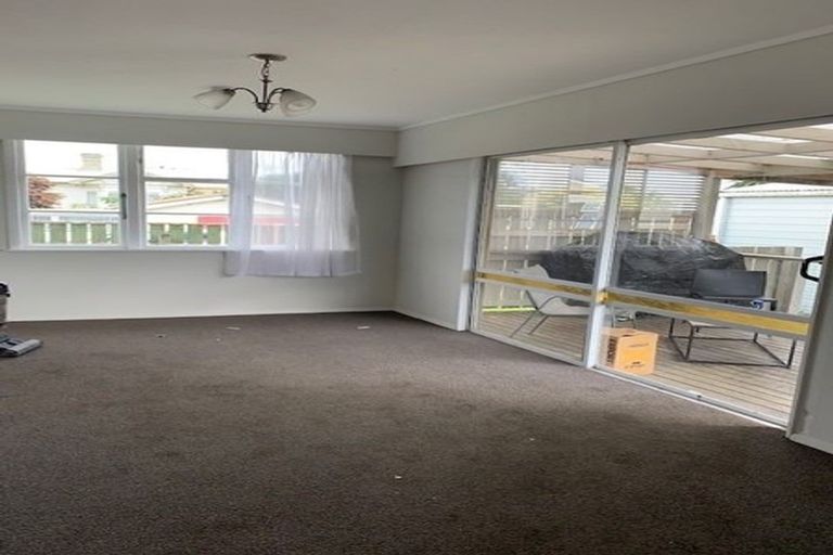 Photo of property in 58 Hokio Beach Road, Levin, 5510