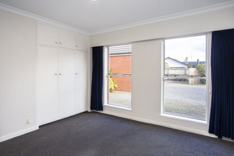 Photo of property in 64 Hamilton Avenue, Ilam, Christchurch, 8041