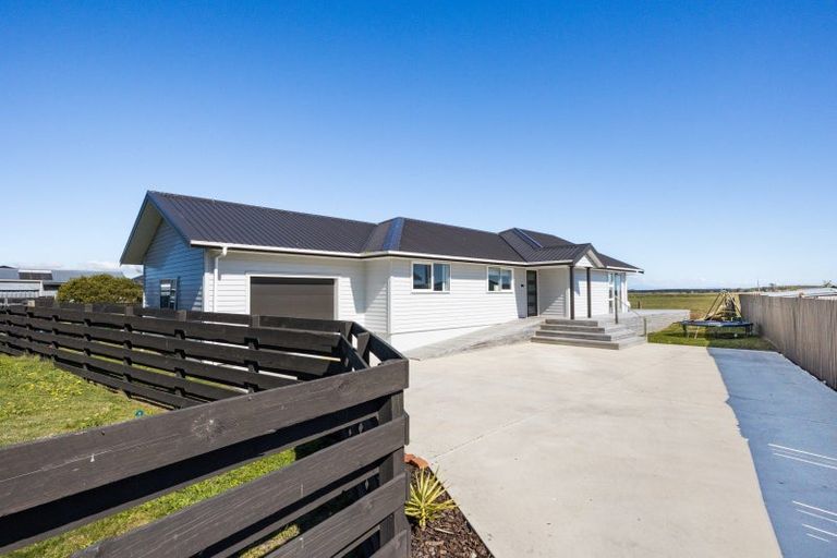 Photo of property in 18a Norton Street, Foxton Beach, Foxton, 4815