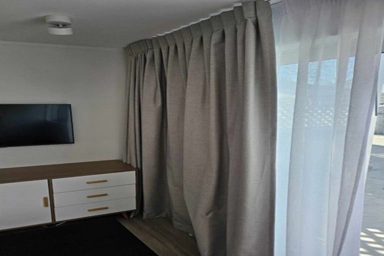 Photo of property in 44a Kauri Street, Miramar, Wellington, 6022