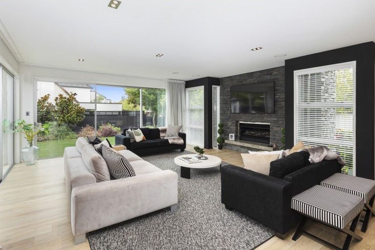 Photo of property in 20 Queens Avenue, Merivale, Christchurch, 8014