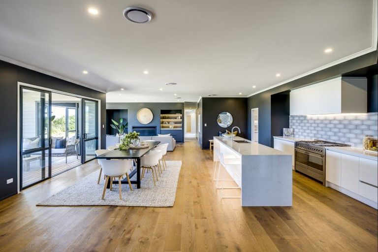 Photo of property in 53 Lopdell Lane, Eskdale, Napier, 4182