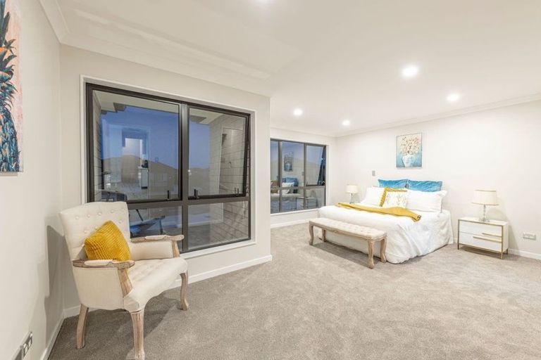 Photo of property in 30 Ballindrait Drive, Flat Bush, Auckland, 2019