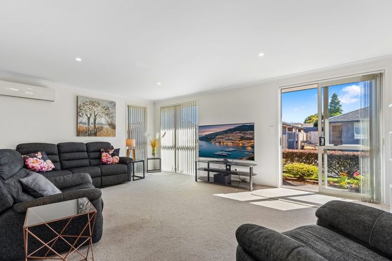 Photo of property in 8 Seashell Drive, Papamoa Beach, Papamoa, 3118