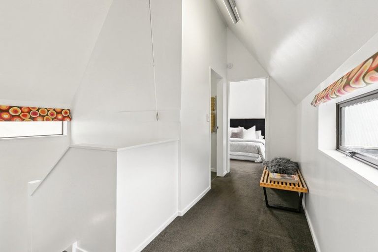 Photo of property in 90 Majoribanks Street, Mount Victoria, Wellington, 6011