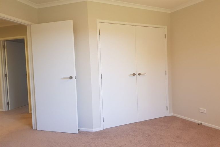 Photo of property in 18 Keene Drive, Bell Block, New Plymouth, 4312