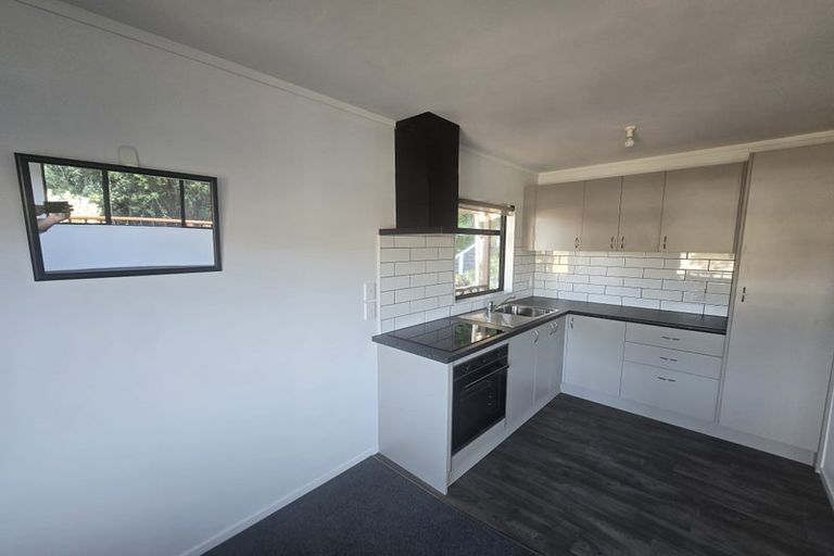 Photo of property in 34a Severn Street, Island Bay, Wellington, 6023