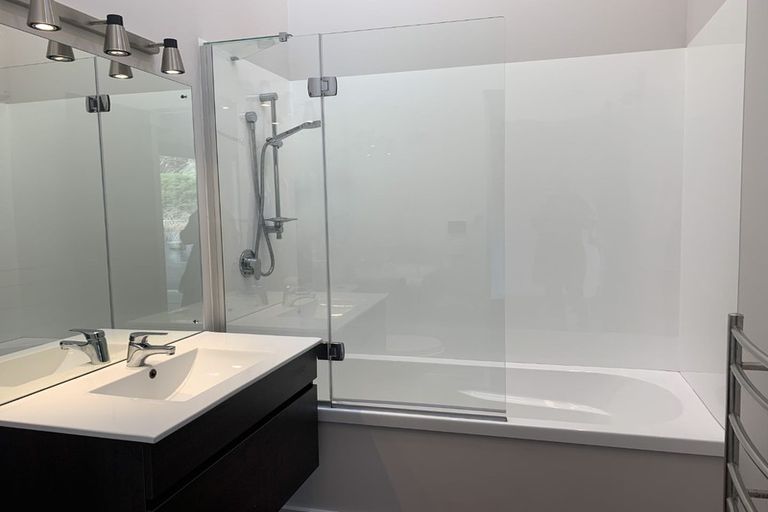 Photo of property in 17 Rannoch Drive, Jacks Point, Queenstown, 9371