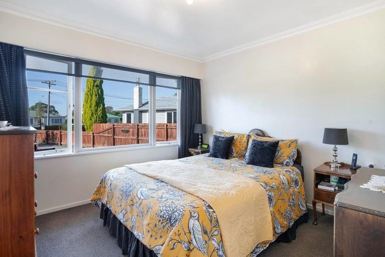 Photo of property in 11 Weka Place, Masterton, 5810