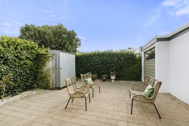 Photo of property in 76a Wai-iti Crescent, Woburn, Lower Hutt, 5010