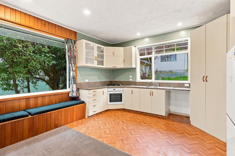 Photo of property in 4 Mckenzie Street, Palmerston, 9430