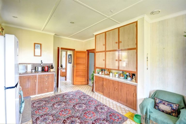 Photo of property in 6 District Road, Roseneath, Port Chalmers, 9023