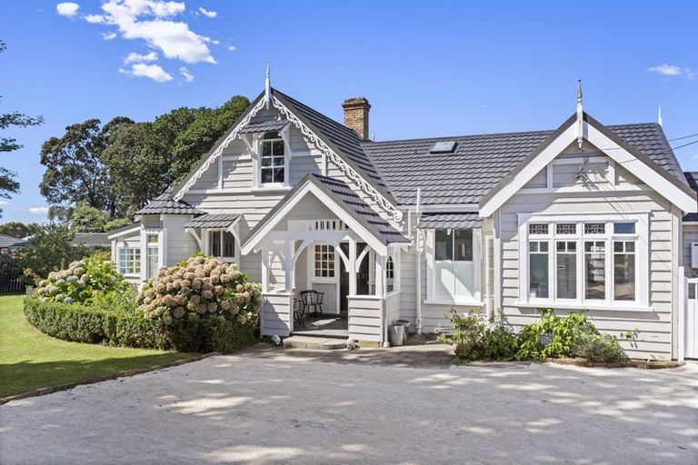 Photo of property in 128 Gray Avenue, Papatoetoe, Auckland, 2024